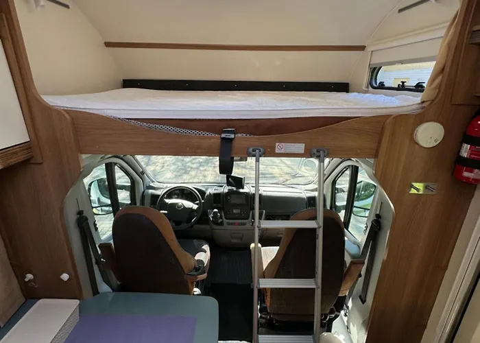 Fiat Dethfless Camper * 罗瓦涅米